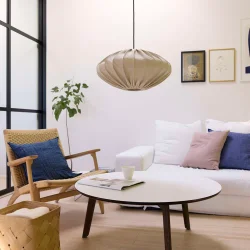 Jasmin Ellipse Pendel - Sort Oph�ng - Lys Sand - �50 - Nielsen Light