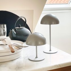Along Mini Genopladelig Bordlampe - 3-Trin - 2 stk I ske - Slv - Dyberg Larsen