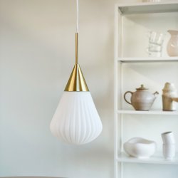 Ballon Pendel - Opal/Messing - �21 - Dyberg Larsen