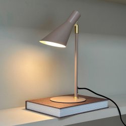 DL12 Mini Bordlampe - Beige - Dyberg Larsen