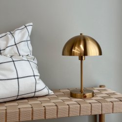 Stockholm V2 Bordlampe - Genopladelig - 3-Trin - Antik Messing - Dyberg Larsen