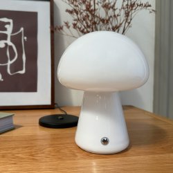Morkel Mushroom Bordlampe - Genopladelig - Hvid - Dyberg Larsen