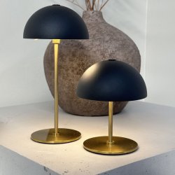 Along Mini Genopladelig Bordlampe - 3-Trin - 2 stk I ske - Sort/Messing - Dyberg Larsen