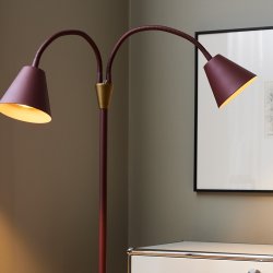 Hygge Gulvlampe - 2 Armet - Maroon Red - Halo Design