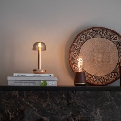 One - Bordlampe - Walnut - humble