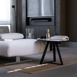  One - Bordlampe - Gold Smart - humble