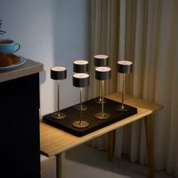 Ladestation 6 - Til Bistro - Sort - Nielsen Light