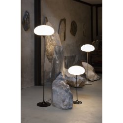 Stemlite Gulvlampe - H110 - Black Chrome - Gubi