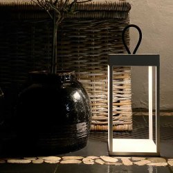 Lucerna 50 - Hvid - Genopladelig Lampe - Loom Design