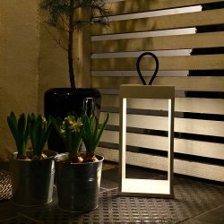 Lucerna 50 - Hvid - Genopladelig Lampe - Loom Design