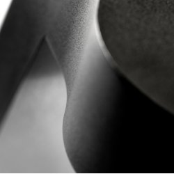 Orbit Mini LED bedlampe - Sort -  Light-Point