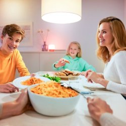 Wiz E27 LED Pre - 806lm - Standard 2 pack m. fjernbetjening - Fuld Farve - Wiz