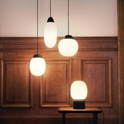 Cream pendel, �22 cm. (Oval) - Halo Design