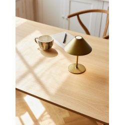 Hygge Batteri Bordlampe - Antique Brass - �15 - Halo Design