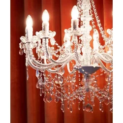 Imperial 8 lysekrone - Hvid / Glasprismer - Nielsen Light