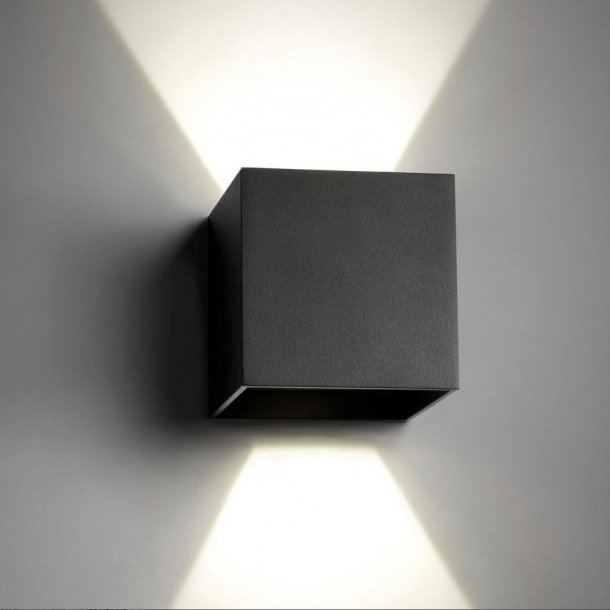 Box mini vglampe LED - Sort - Light-Point - UDSTILLINGSMODEL