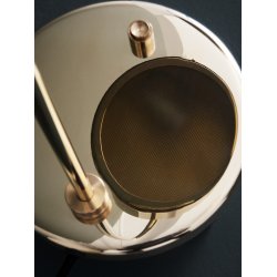 Petite Machine - Bordlampe - Polished Brass - Made By Hand