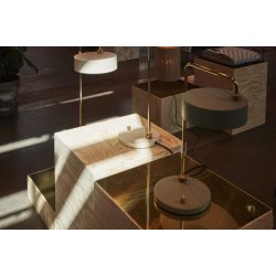 Petite Machine - Bordlampe - Oyster White - Made By Hand