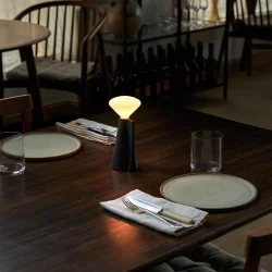 Mantle Portable - Granite Black - Tala