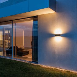 Slat - Dobbelt Udendrs Vglampe - Hvid - IP44.de